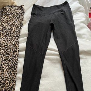 Outdoor Voices - Black S - 7/8 Length Warmup Legging